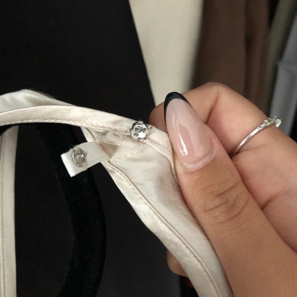 Aritzia dress - Picture 2 of 4